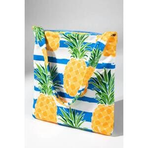 NEW URBANISTA women's 2 in 1 pineapple motif bag and towel in blue